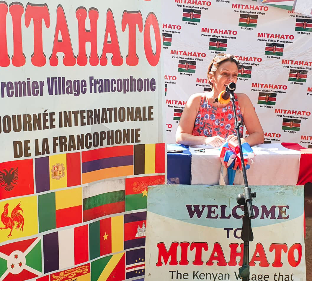 MITAHATO FRENCH LIBRARY